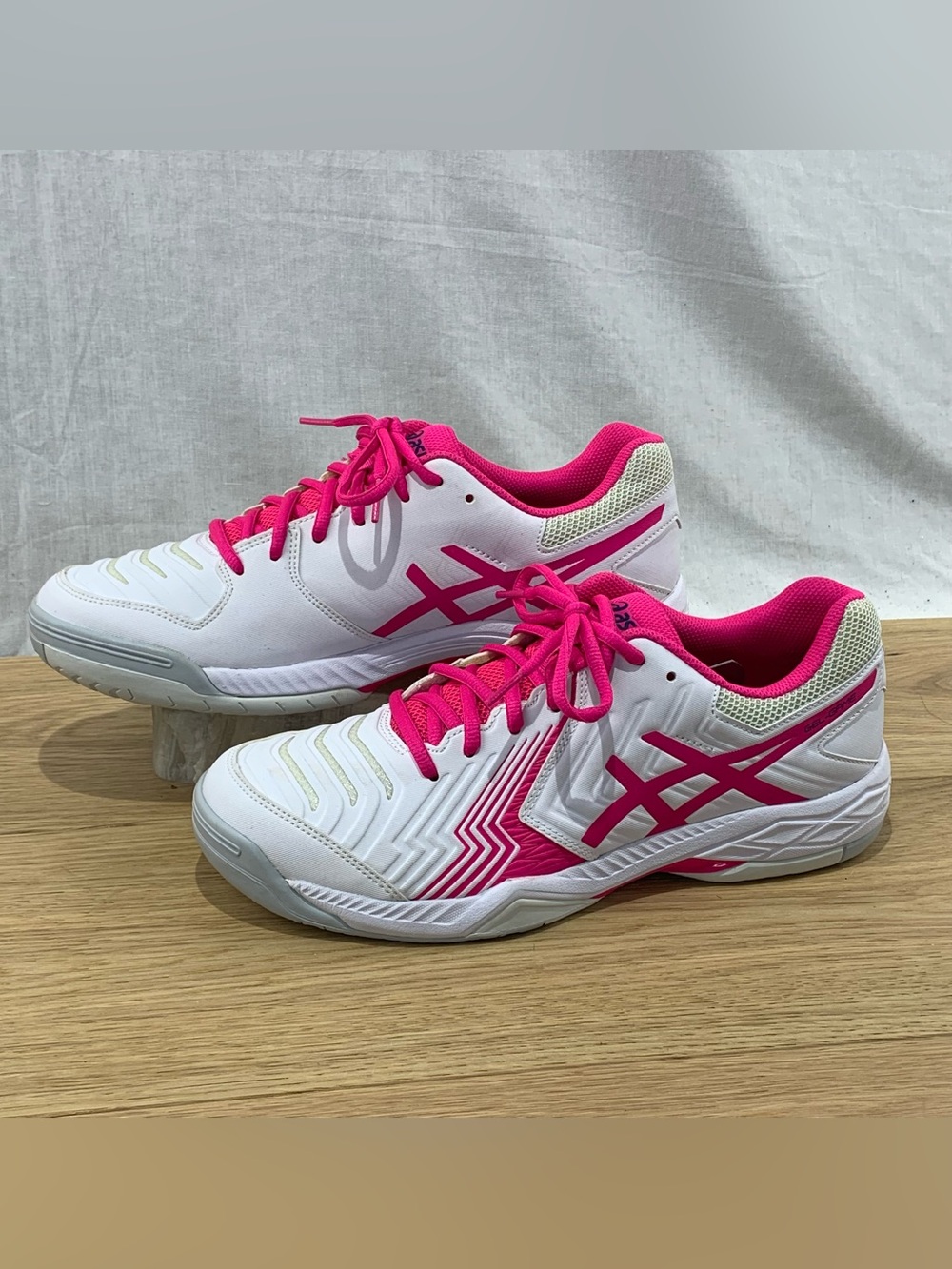 Asics Gel Game 6 Women’s Size 11 Pink White Clay Tennis Shoes